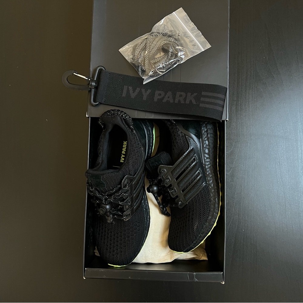 IVY PARK Black ultra boosts